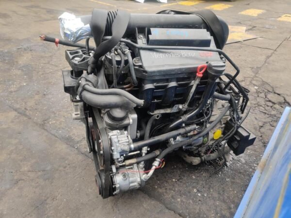 Mercedes 611 Vito 2.2 CDI Engine